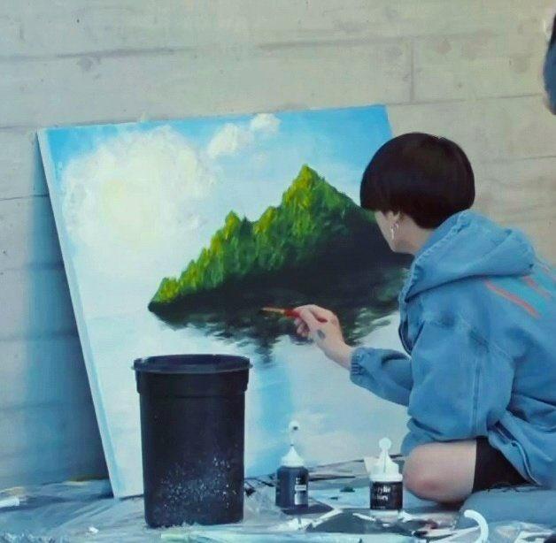 Nếu làm họa sĩ, Jungkook chắc hẳn cũng sẽ nổi tiếng lắm đây (Ảnh: Internet)