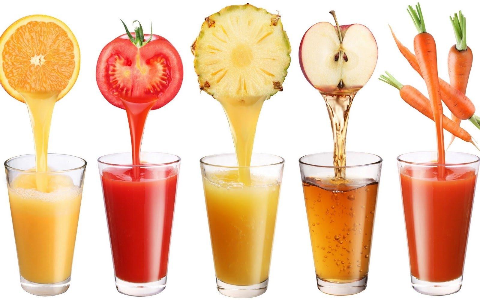 1 cốc sinh tố trái cây mỗi ngày sẽ giúp bạn vui vẻ hơn đó (Nguồn: Internet).