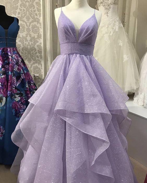 Hình ảnh váy cưới đẹp màu tím (Ảnh: Internet)