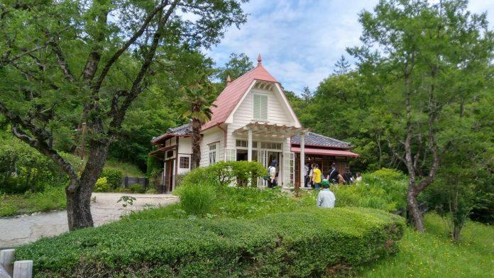 Bên trong Công viên Moricoro hiện tại cũng có một ngôi nhà trưng bày gắn với bộ phim Hàng xóm của tôi là Totoro (Ảnh: Internet).