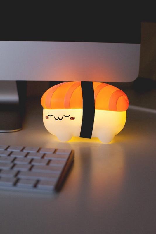 Đèn ngủ sushi cute (Ảnh: Internet)