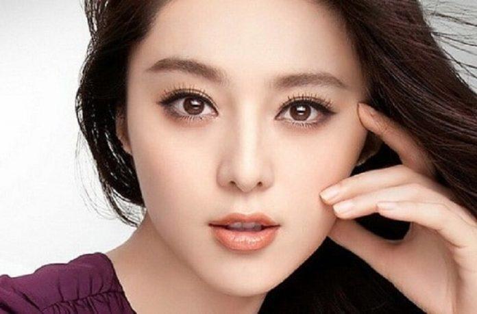 Những người đẹp xưa nay đều ghi điểm nhờ đôi mắt cuốn hút công chúng (Ảnh: Internet). Những người đẹp xưa nay đều ghi điểm nhờ đôi mắt cuốn hút công chúng (Ảnh: Internet).