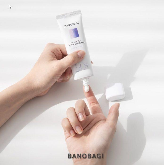 Kem chống nắng Banobagi Milk Thistle Repair Sunscreen có kết cấu dạng kem lỏng thấm nhanh vào da ( Nguồn: internet)