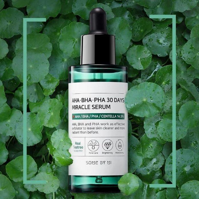 Some By Mi AHA - BHA - PHA 30 Days Miracle Serum có khả năng trị mụn hiệu quả.