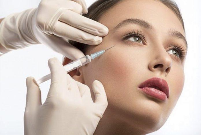 Tiêm filler phải được thực hiện tại các cơ sở y tế có uy tín và đảm bảo an toàn (Ảnh: Internet).