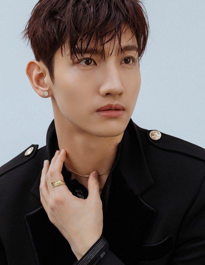 Nam thần tượng Changmin đảm nhận vai trò main vocal trong nhóm nhạc TVXQ. (Nguồn: Internet)