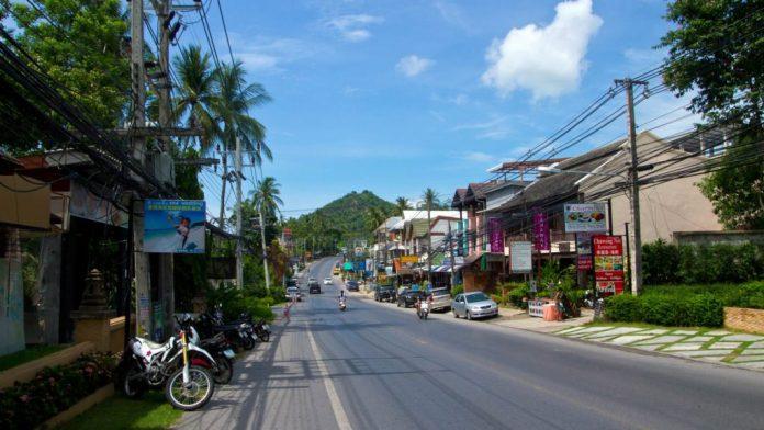 Cung đường chạy vòng quanh đảo Koh Samui giúp bạn dễ dàng khám phá các địa điểm hấp dẫn tại đây (Ảnh: Internet).