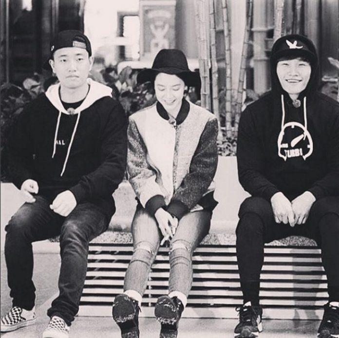 Vụ việc của Song Ji Hyo và Kim Jong Kook "bị đuổi" khiến chương trình hứng chịu vô vàng gach đá từ người hâm mộ . ( Ảnh : Internet). Vụ việc của Song Ji Hyo và Kim Jong Kook "bị đuổi" khiến chương trình hứng chịu vô vàng gach đá từ người hâm mộ . ( Ảnh : Internet).