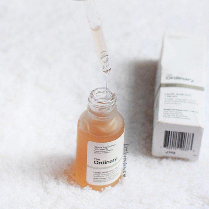 The Ordinary Lactic Acid 10% + HA có kết cấu lỏng, thấm nhanh và không vón trên da (Nguồn: Internet)