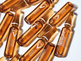 VICHY Liftactiv Specialist Glyco-C Night Peel Ampoules thấm nhanh trên da mà không gây nhờn hay bết dính (Nguồn: Internet)