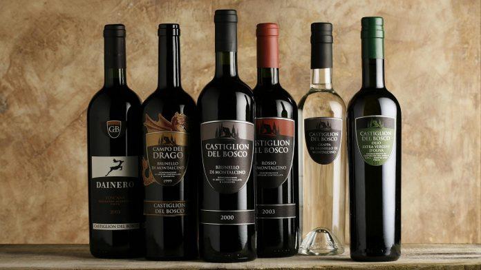 Những chai rượu vang cao cấp được làm ra tại Castiglion del Bosco (Ảnh: Internet).