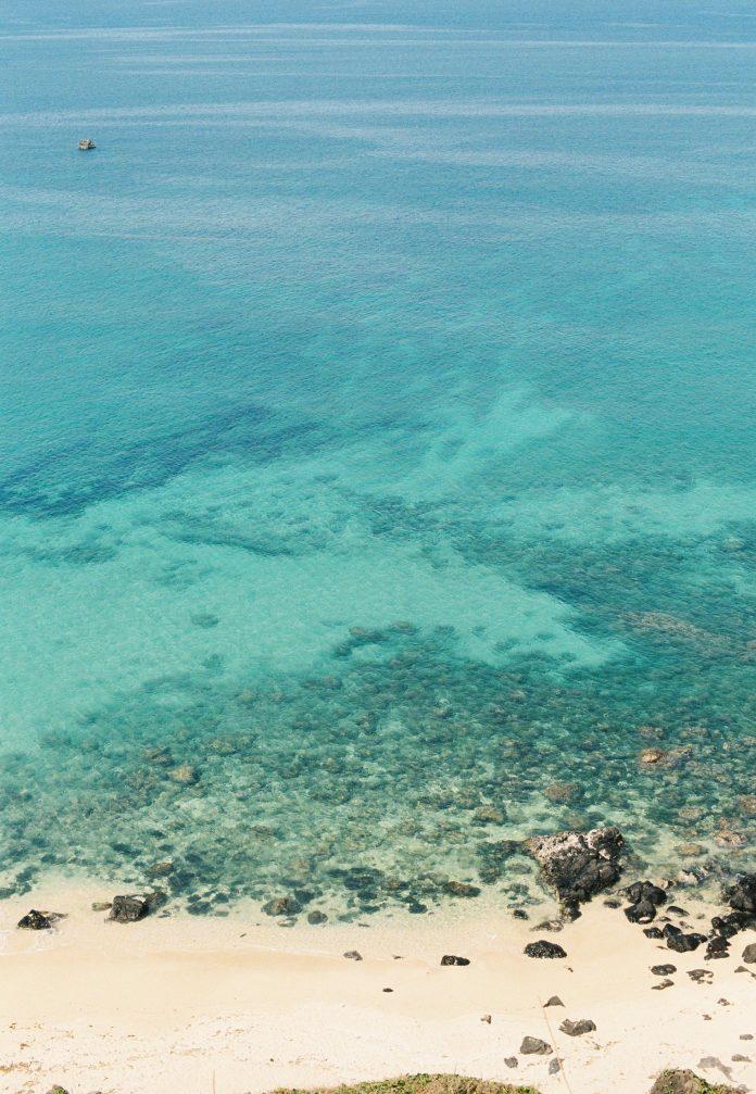 Biển đảo Phú Quý (Ảnh: Đặng Trần Hoài)