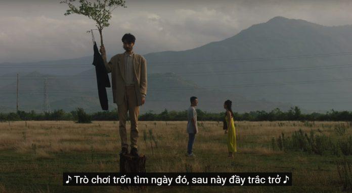 Trò chơi trốn tìm ngày nhỏ, nay lại thành những cuộc truy đuổi tiền tài, danh vọng và tình yêu đầy trắc trở. (Ảnh: BlogAnChoi)