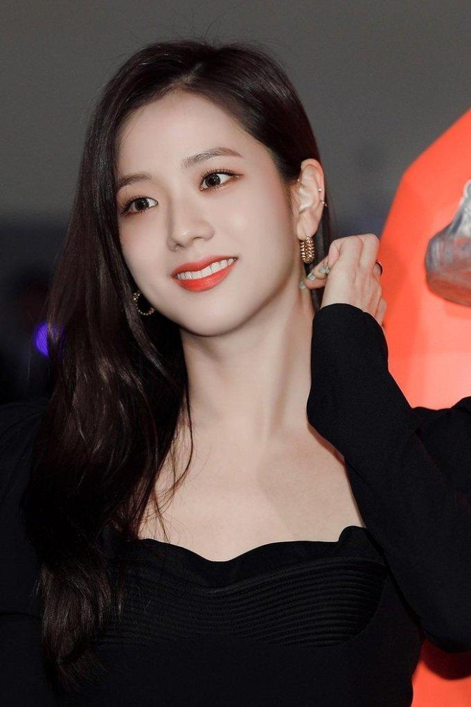 Cô nàng được nhận xét là mang vẻ đẹp và thần thái của một hoa hậu (Nguồn ảnh: Internet).