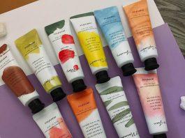 Kem dưỡng da tay Innisfree jeju Life Perfumed Hand Cream với 10 phiên bản nước hoa lưu hương trên tay ( Nguồn: internet)