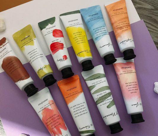 Kem dưỡng da tay Innisfree jeju Life Perfumed Hand Cream với 10 phiên bản nước hoa lưu hương trên tay ( Nguồn: internet)