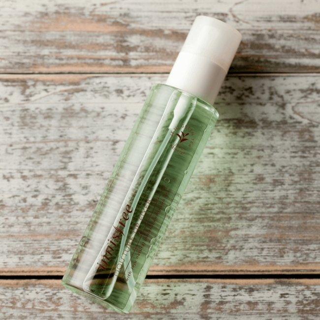 Xịt khóa makeup dưỡng ẩm Innisfree Moisture Makeup Fixer (ảnh: internet)