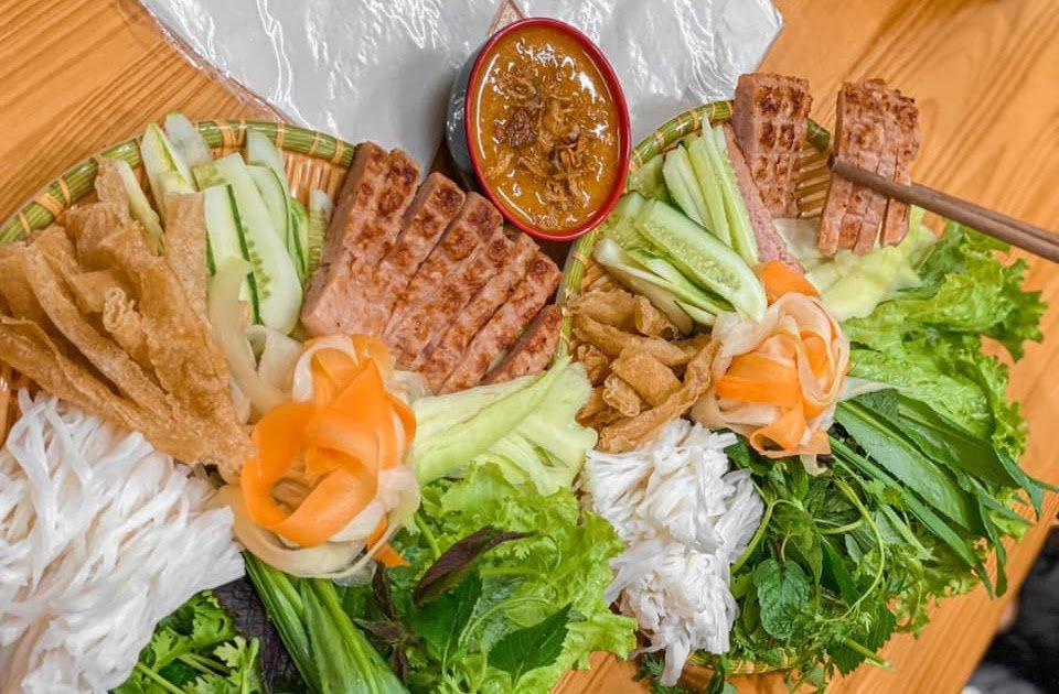 Đồ ăn tại Nem nướng Nha Trang - Tâm Việt CS2. (Nguồn: Internet)