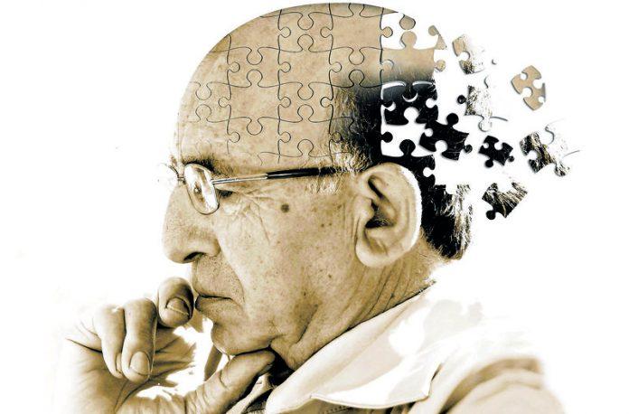 Bệnh Alzheimer tàn phá trí óc của những người không may mắc phải (Ảnh: Internet).