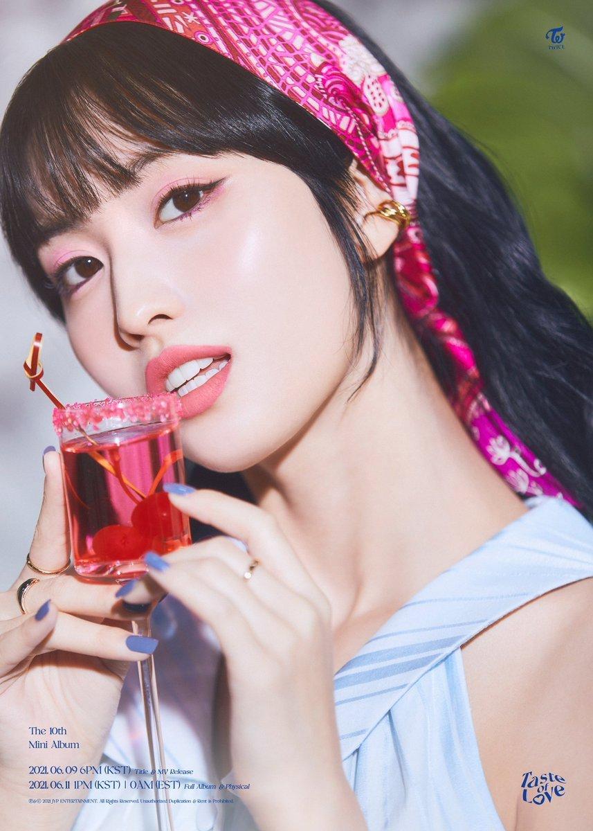 Momo (TWICE) lọt top 25 dancer nữ xuất sắc nhất KPOP do fans bình chọn. (Nguồn: Internet)