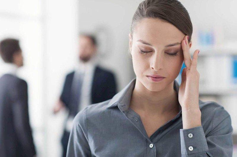 Đau đầu migraine có thể được báo trước bằng một vài dấu hiệu (Ảnh: Internet).