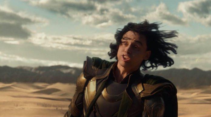 Còn Loki thì..."tấu hề" xuyên phim. (Ảnh: Internet)