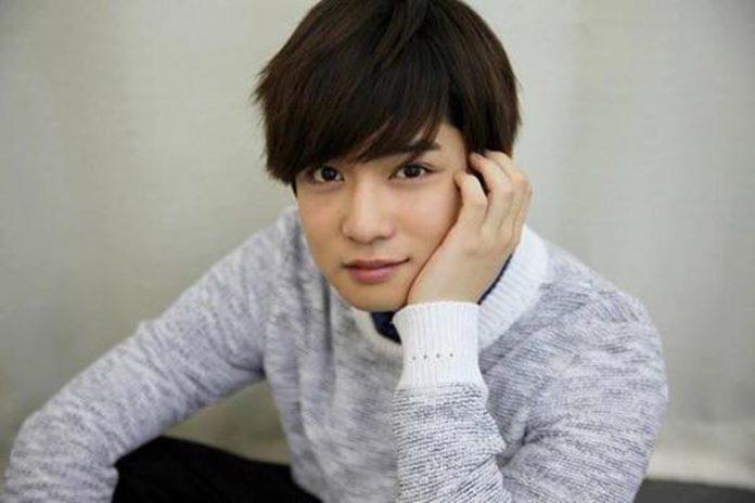 Chiba Yudai đứng hạng 45 trong danh sách 50 nam diễn viên được yêu thích nhất năm 2021 với 84 điểm bình chọn. Ngôi sao sinh năm 1989 tuy đã bước sang tuổi 32 nhưng vẫn rất trẻ trung, dễ thương. (Nguồn: Internet)