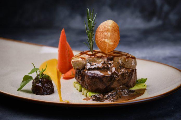 Phần beefsteak hấp dẫn của Moo Beefsteak. (Ảnh: Internet)