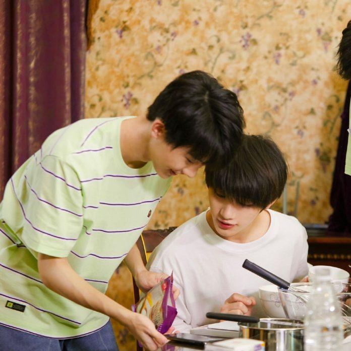 Couple Kỳ Hâm của Thời Đại Thiếu Niên Đoàn. (Ảnh: Internet) Couple Kỳ Hâm của Thời Đại Thiếu Niên Đoàn. (Ảnh: Internet)