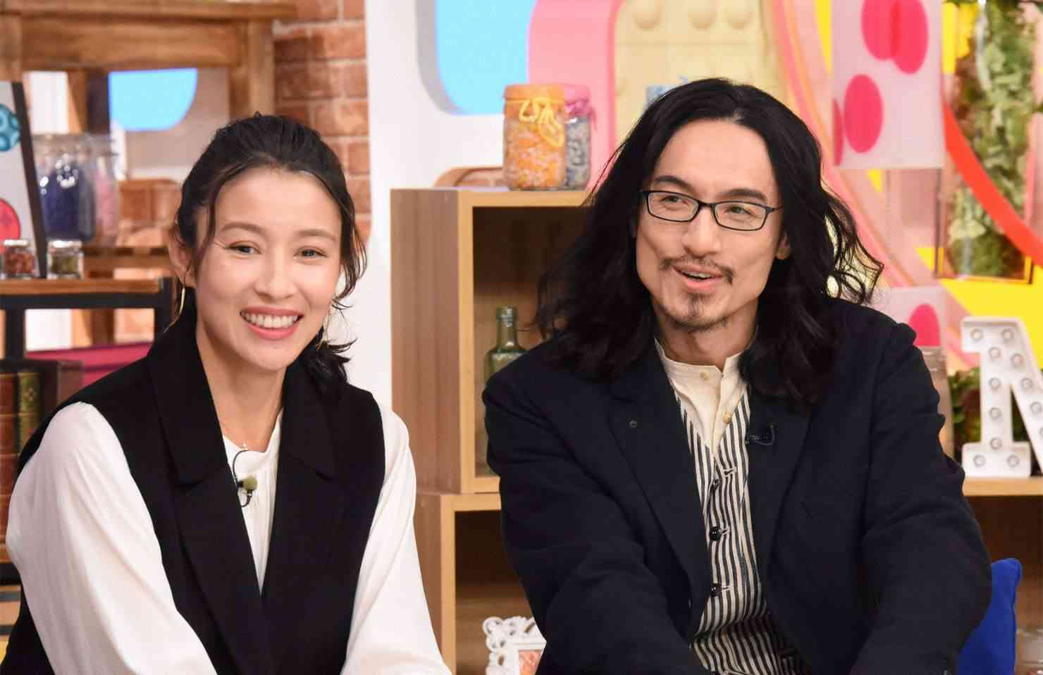 Vợ chồng Karahashi Mitsuru và Mizuno Miki là cuộc hôn nhân chớp nhoáng khiến công chúng ngỡ ngàng không kém với 284 bình chọn theo trang Rankingoo. (Nguồn: Internet)