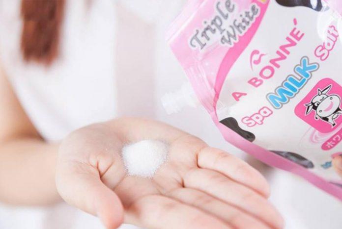 A bonne spa milk salt có hạt muối mịn (Nguồn: Internet)