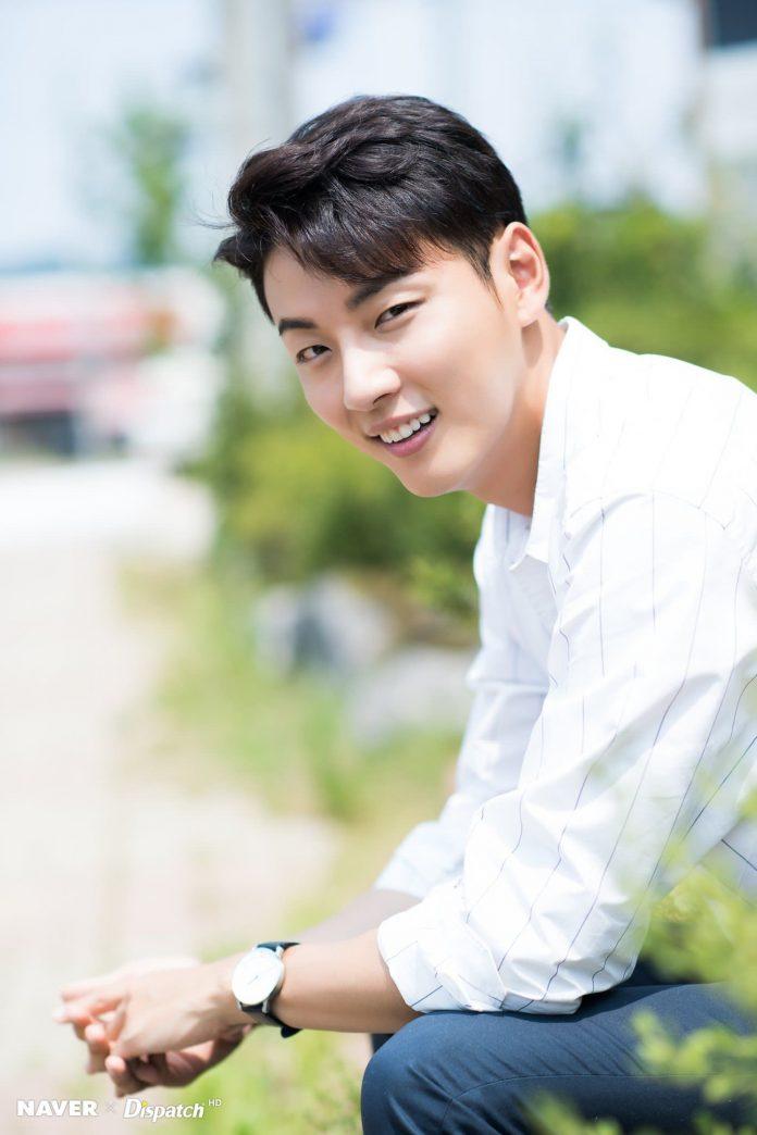 Yoon Shi Yoon nam diễn viên Hàn Quốc đẹp trai nhất hiện nay, theo đánh giá của người hâm mộ. (Nguồn: Internet)