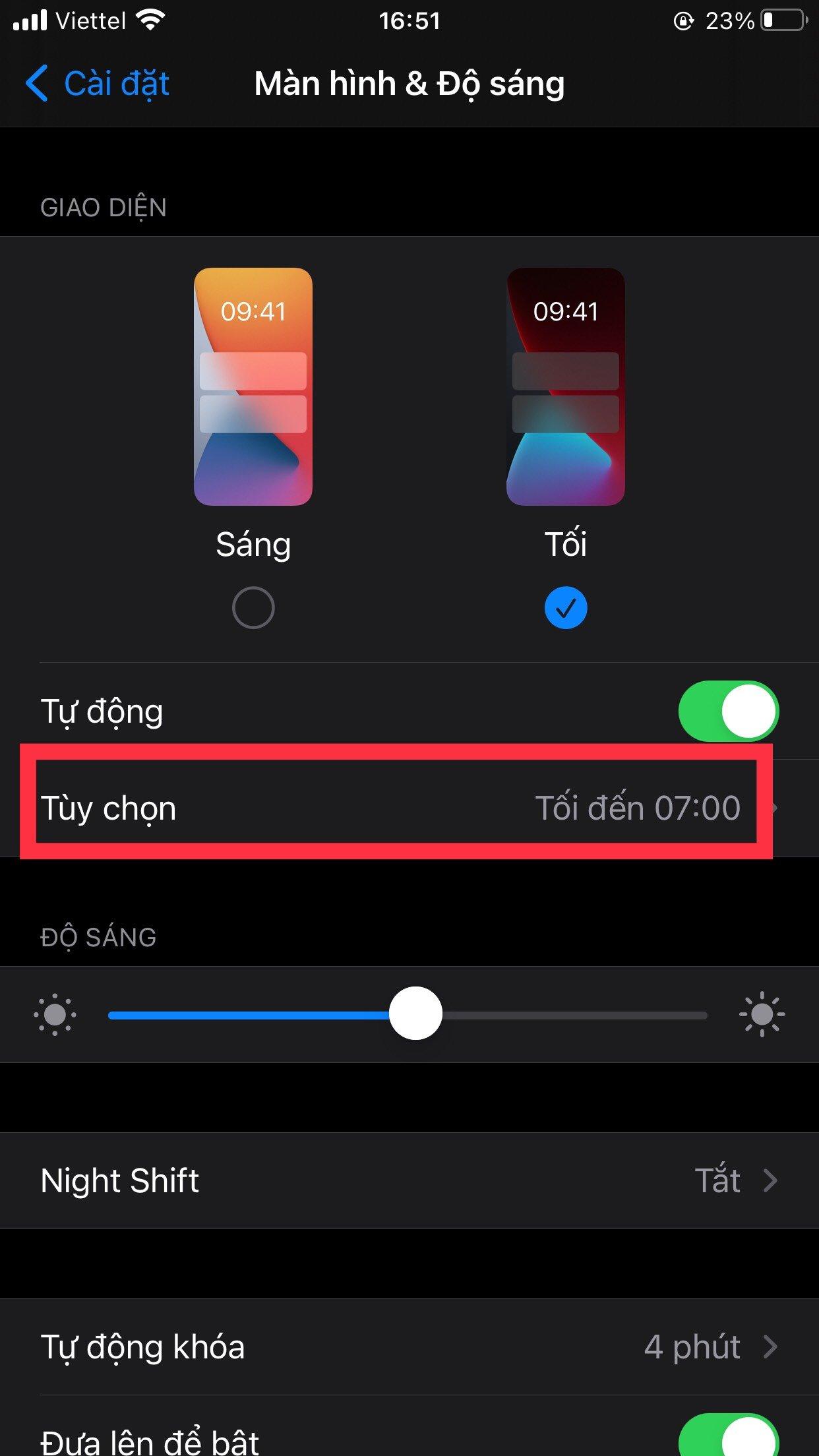 Bước 2: Bạn bấm vào dòng Tuỳ chọn như trong hình. (Ảnh: BlogAnChoi). Bước 2: Bạn bấm vào dòng Tuỳ chọn như trong hình. (Ảnh: BlogAnChoi).
