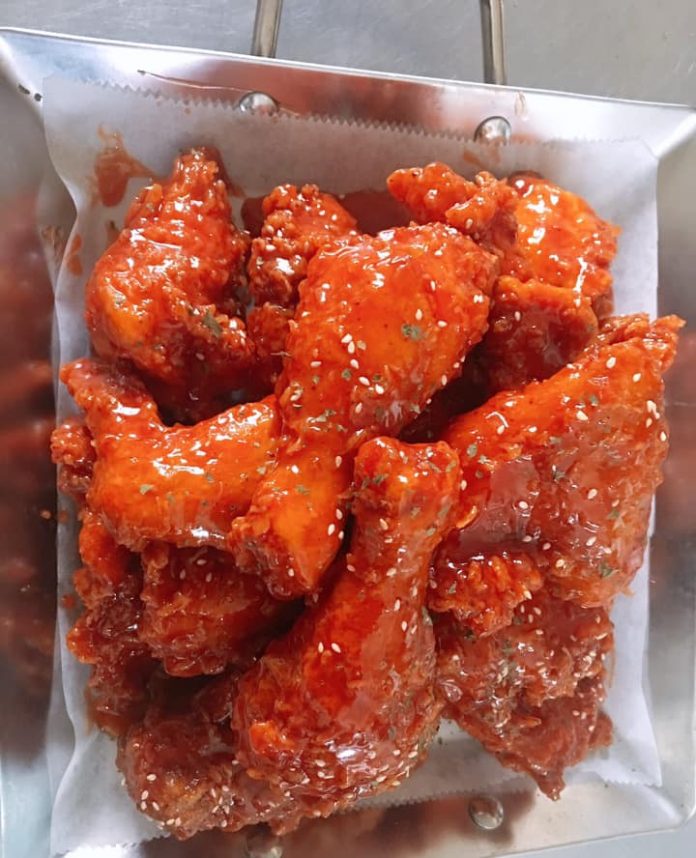 Món gà rán tại Chicken BROS (Ảnh Chicken BROS)