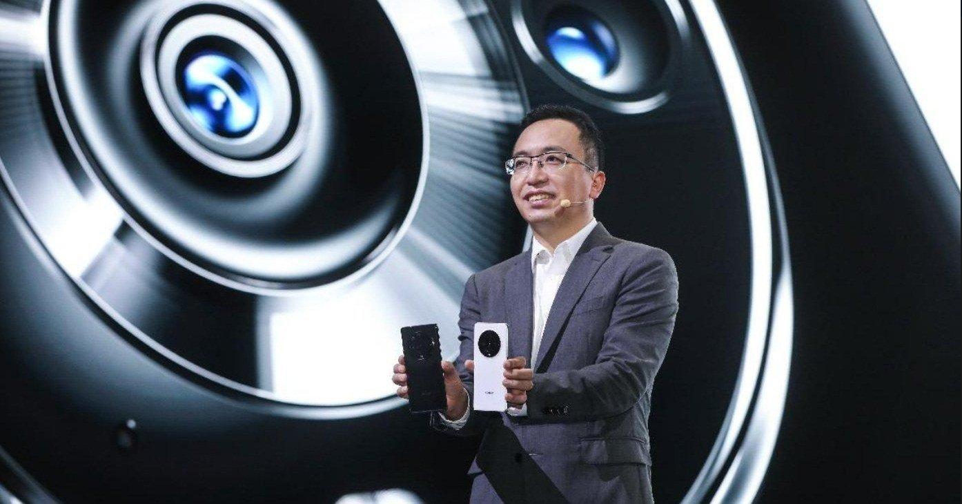 George Zhao - CEO của Honor Device Co, Ltd. trong buổi ra mắt dòng flagship mới (Ảnh: Internet).