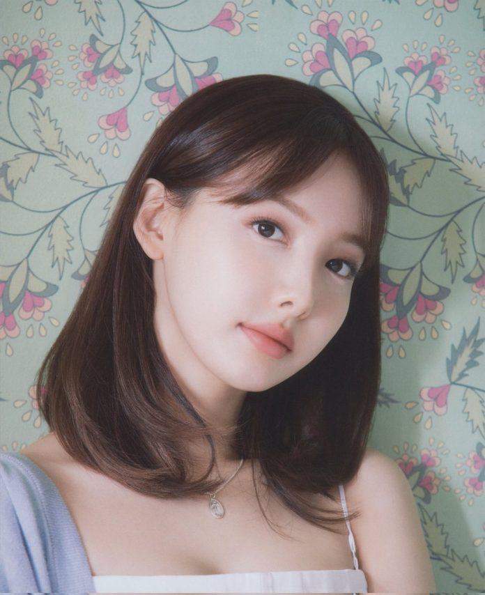 Nayeon (TWICE) sinh ngày 22 tháng 9 năm 1995 và sẽ tròn 26 tuổi vào năm nay. (Nguồn: Internet)