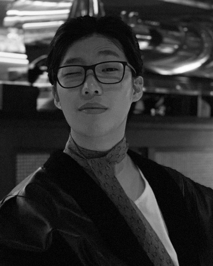 Chanhyuk (AKMU) sinh ngày 12 tháng 9 năm 1996 và sẽ tròn 25 tuổi vào năm nay. (Nguồn: Internet)