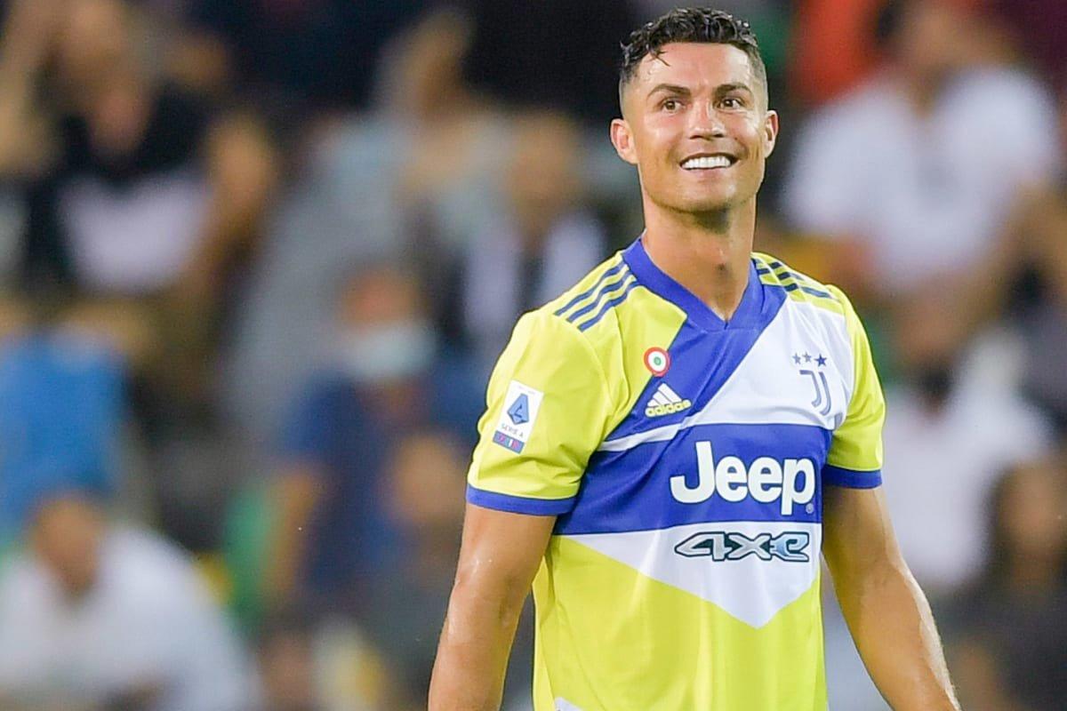 Ronaldo vẫn còn thời hạn hợp đồng với Juventus (Ảnh: Internet).