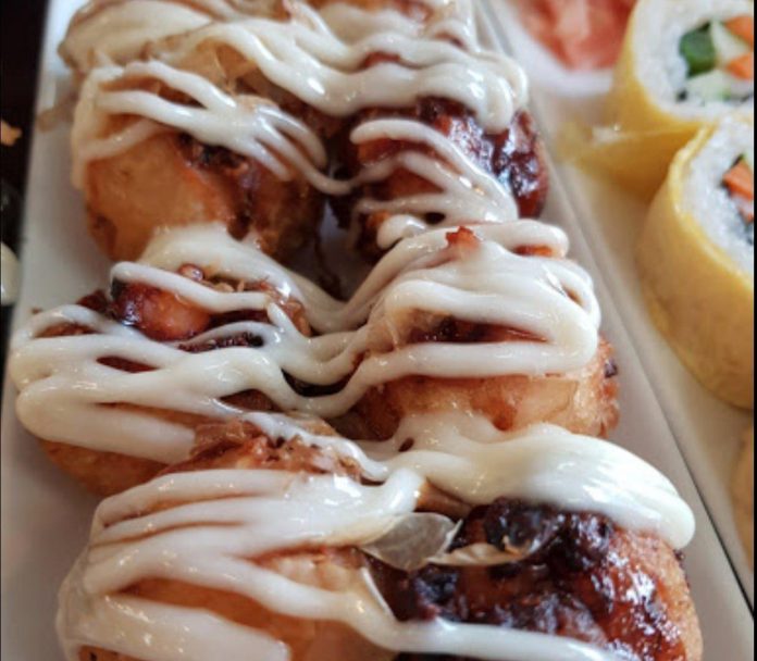 Takoyaki tại Tsukimi Sushi (Ảnh Tsukimi Sushi)