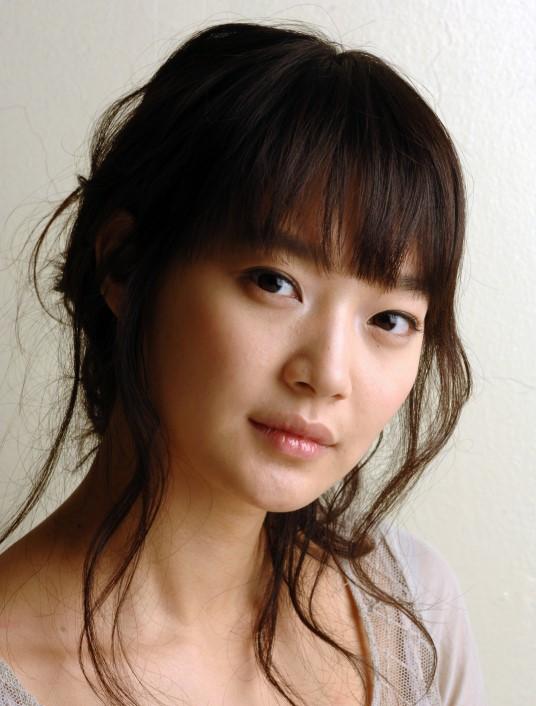 Trước khi tham gia diễn suất Shin Min Ah từng là một người mẫu (Ảnh: Internet).