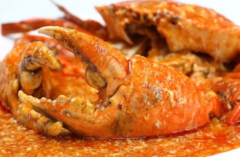 Singapore Chilli Crab có màu sắc cực kỳ thu hút và không quá cay, vị ngon tuyệt đỉnh (Ảnh: Internet).