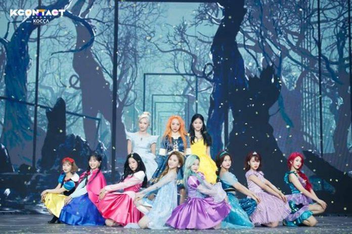 LOONA trong trang phục công chúa Disney. (Nguồn: Internet)