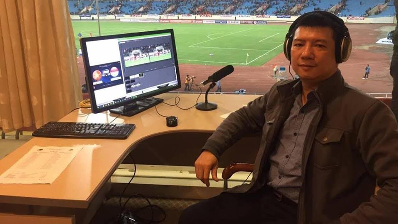 Vlog của BLV Quang Huy cung cấp cho khán giả rất nhiều thông tin về bóng đá (Nguồn: Internet).