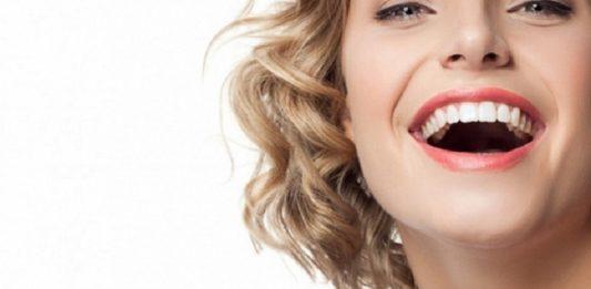 Giúp hàm răng của bạn chắc khỏe và trắng sáng hơn chỉ với 8 thói quen đơn giản sau ẤCC