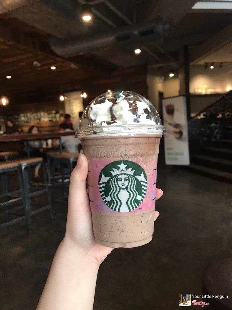 Cà phê Starbucks luôn là lựa chọn số một của giới trẻ, tại vì sao ...
