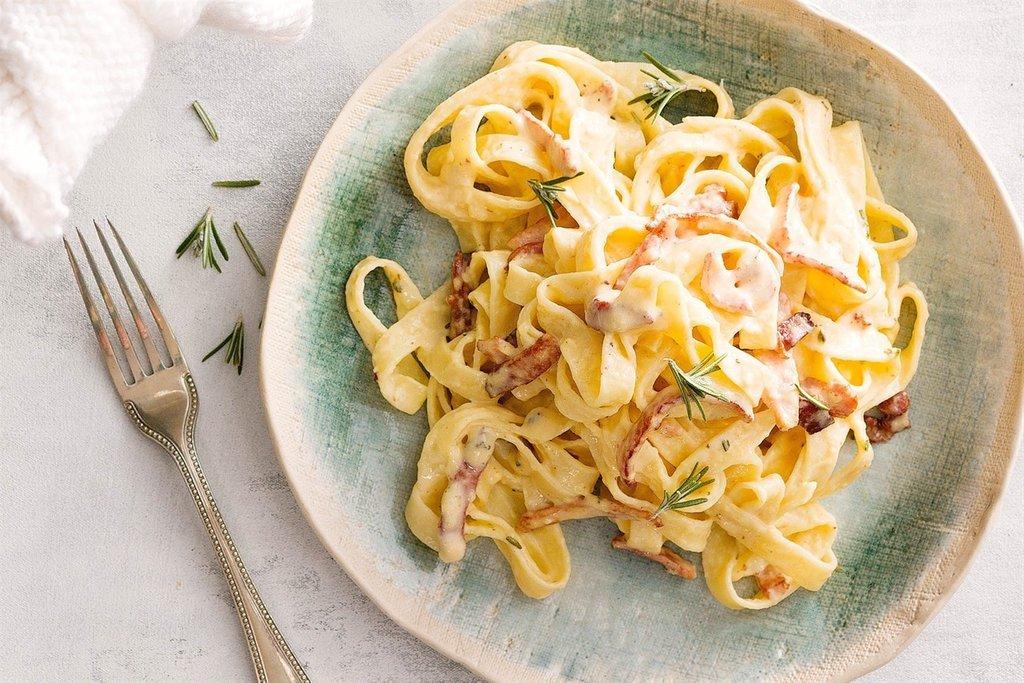 Mì Carbonara có bề ngoài bắt mắt (Nguồn: Internet)