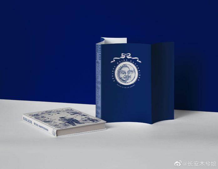 Bìa truyện Xin nghe lời thần linh (Ảnh: Internet).