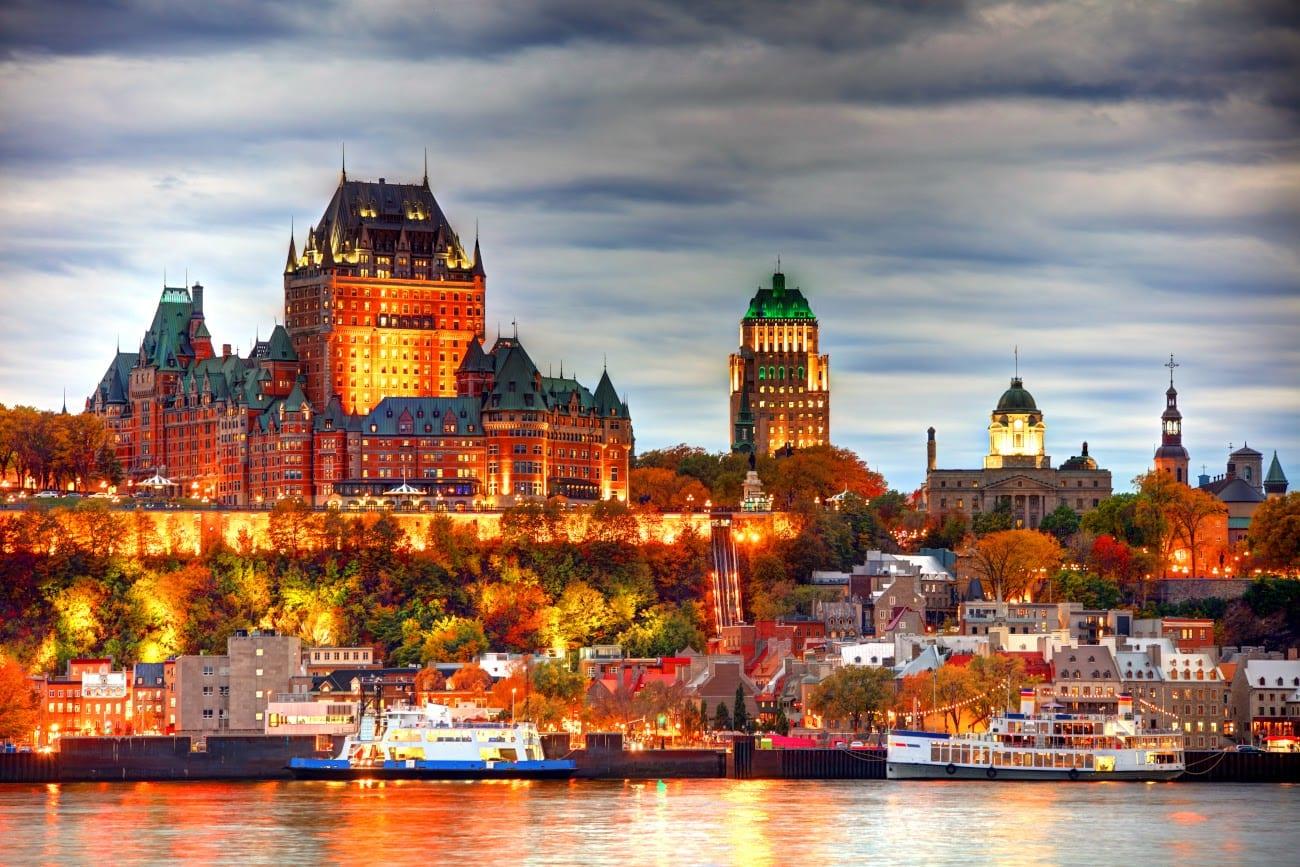 Thành phố cổ Québec cực lãng mạn ở Canada (Ảnh: Internet).