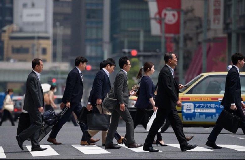 Người Nhật thường có thói quen đi bộ (Ảnh: Internet).
