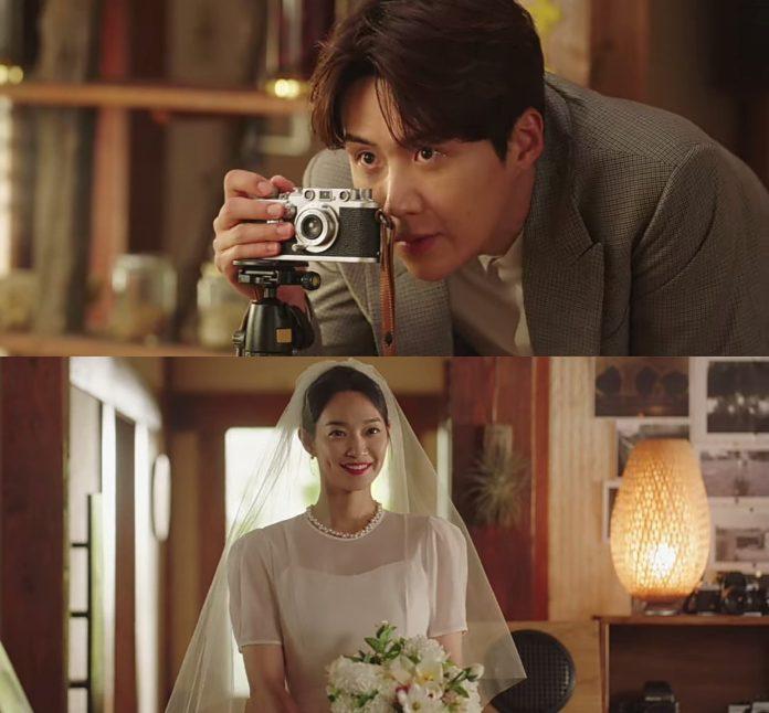 Khi Hye-jin xuất hiện trong chiếc váy cưới giản dị mà xinh đẹp. (Ảnh: Internet)